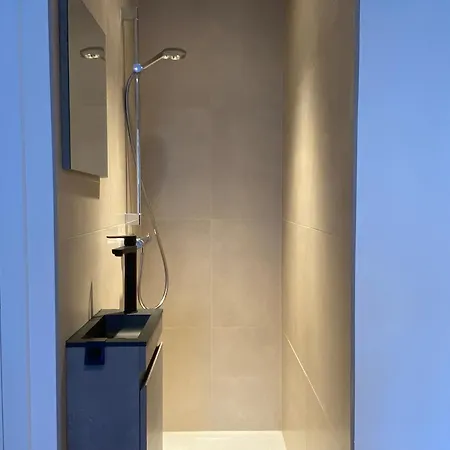 In Near Marina דירה *